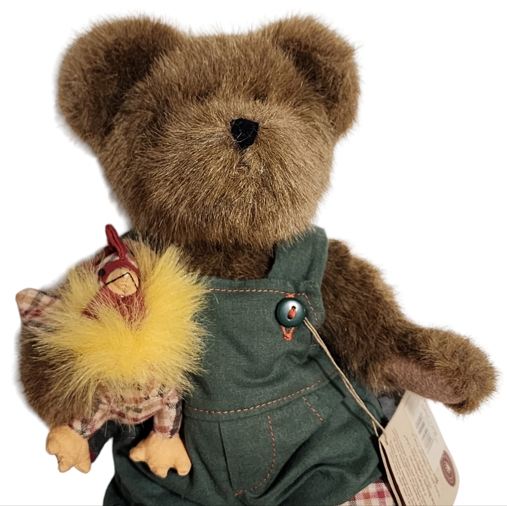 Boyds Bears Calvin Cooper Bear with Rooster
